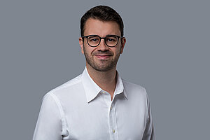 Portrait Florian Pfaff
